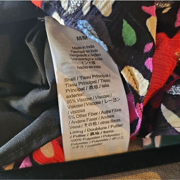 J CREW Smocked Popover Top in Lurex Dot Floral Print - Size Medium - Picture 10 of 10